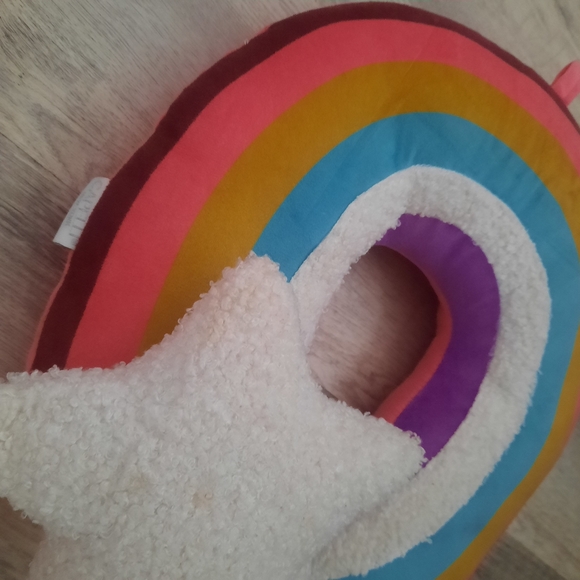 NEW Rainbow 🌈 Neck Pillow - Picture 2 of 3
